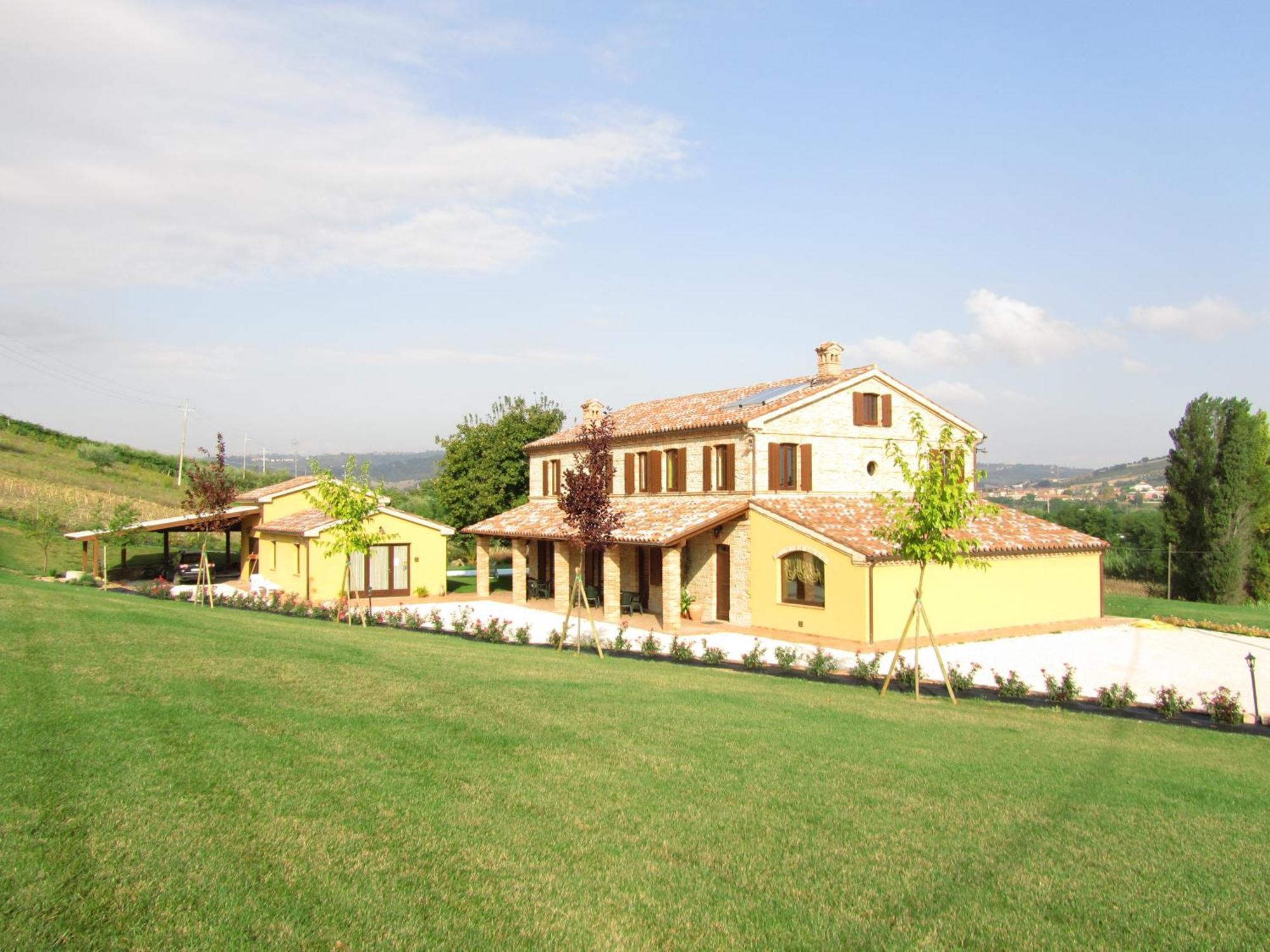 Agriturismo La Vecchia Fonte Castelbellino Экстерьер фото